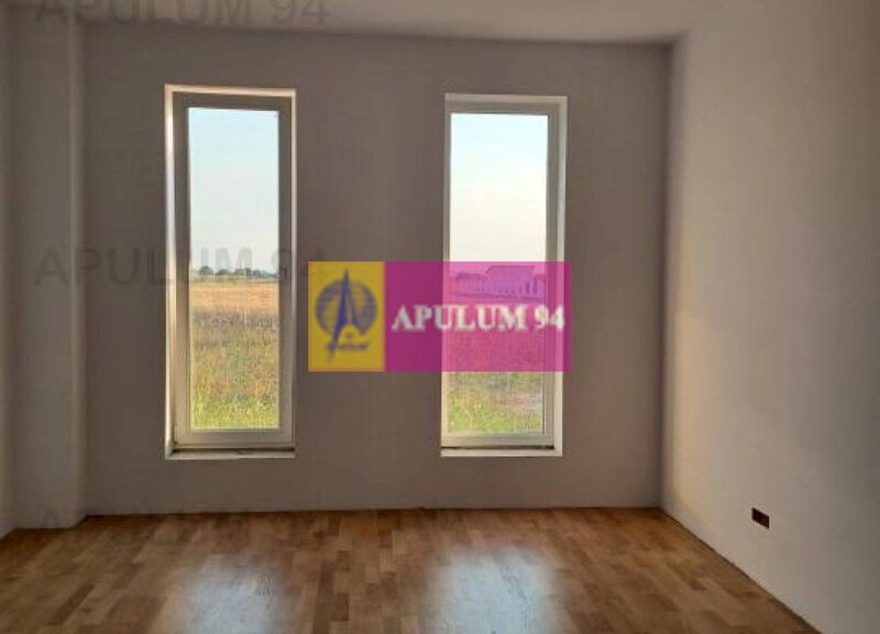 Case SABA RESIDENCE Sabareni, in apropierea padurii