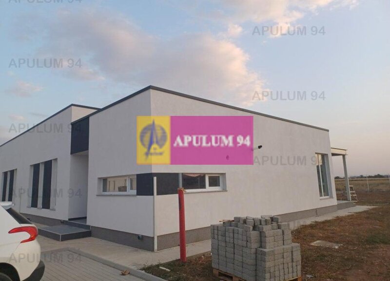 Case SABA RESIDENCE Sabareni, in apropierea padurii